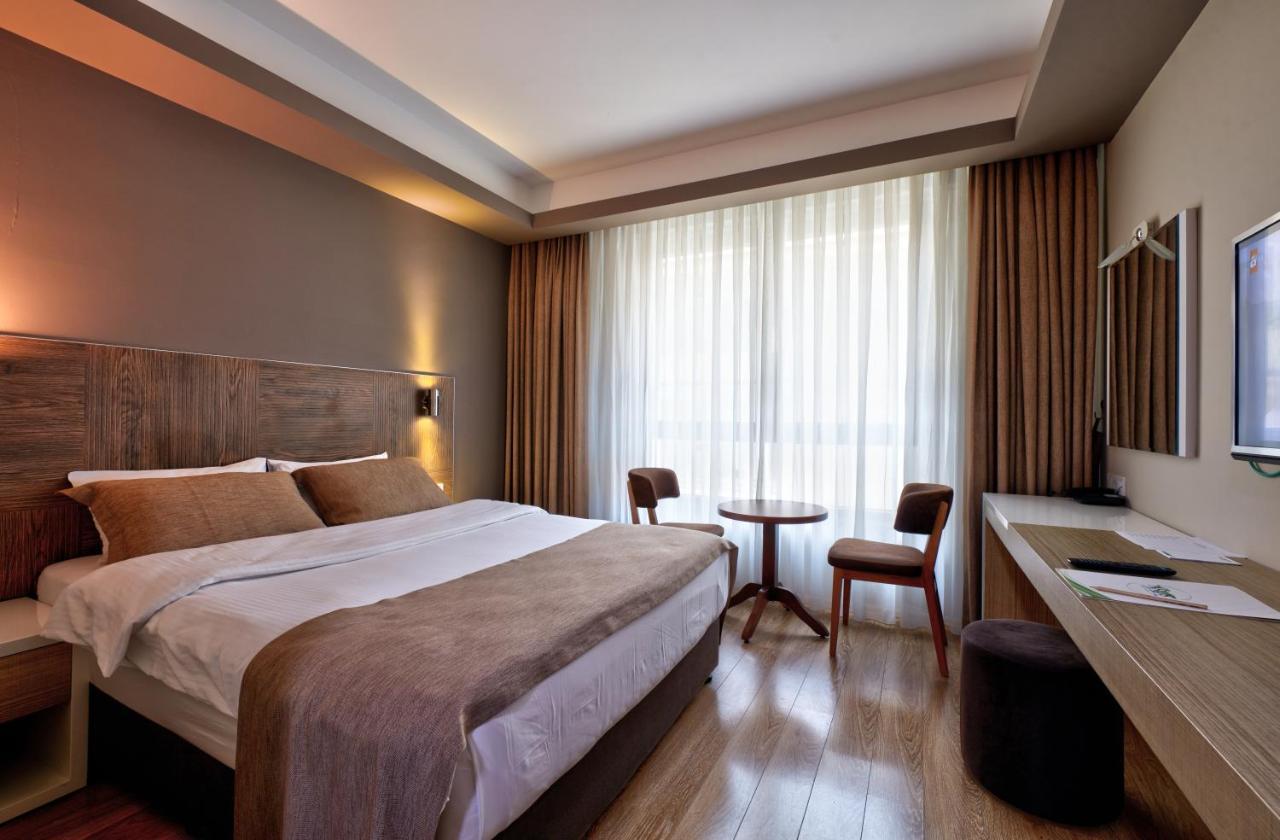 Arus Hotel Eskişehir Esterno foto