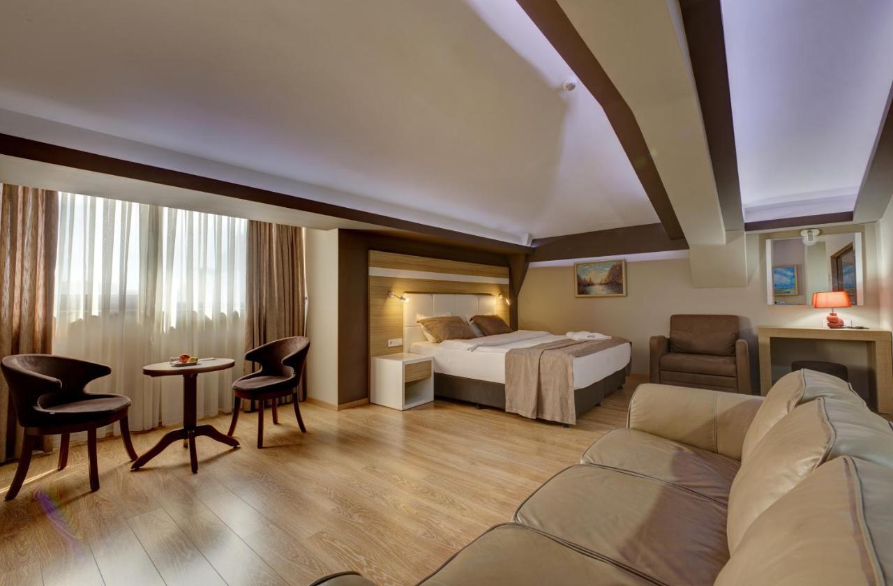 Arus Hotel Eskişehir Esterno foto