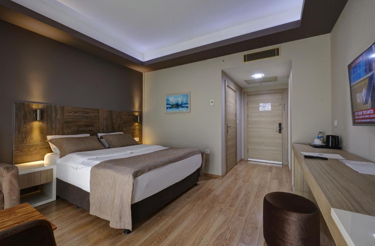 Arus Hotel Eskişehir Esterno foto