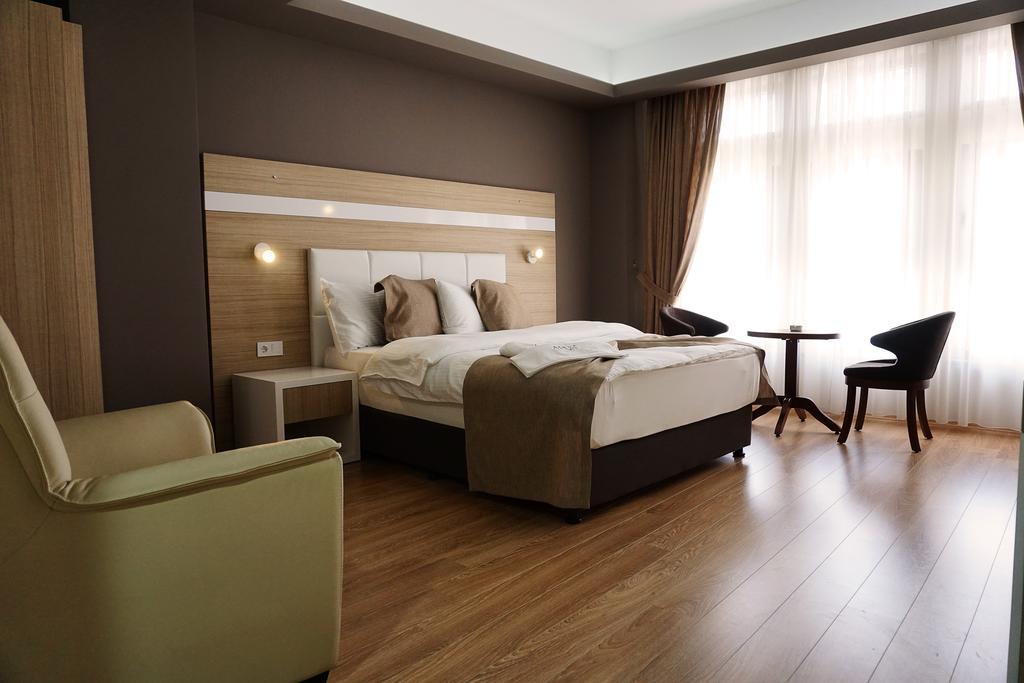 Arus Hotel Eskişehir Esterno foto